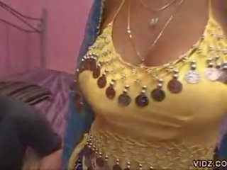 Delightful Indian streetwalker gives herself to a stud